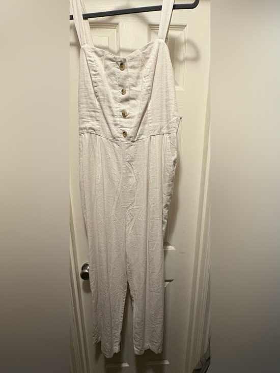 Old Navy Pants - Old Navy Cream stripped romper